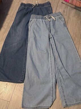 Old Navy Kids trendy Wide Leg Jeans - Light Blue & Dark Blue XL (14-16)
